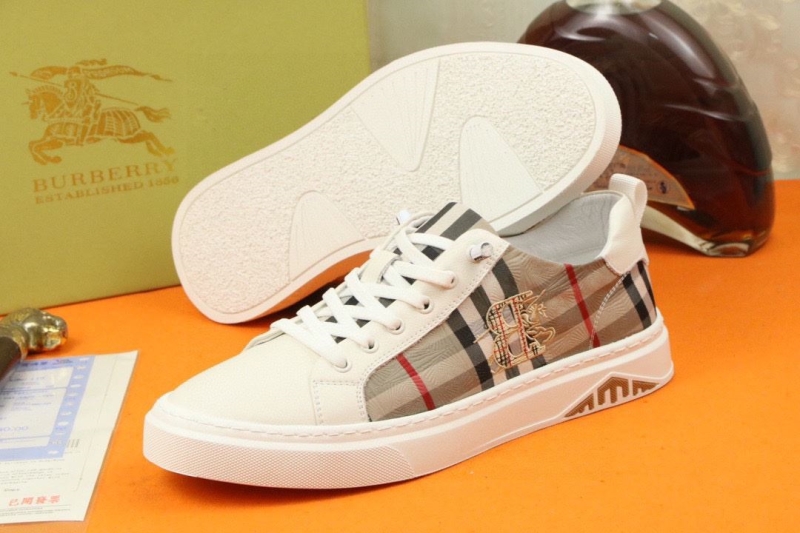 Burberry Sneakers